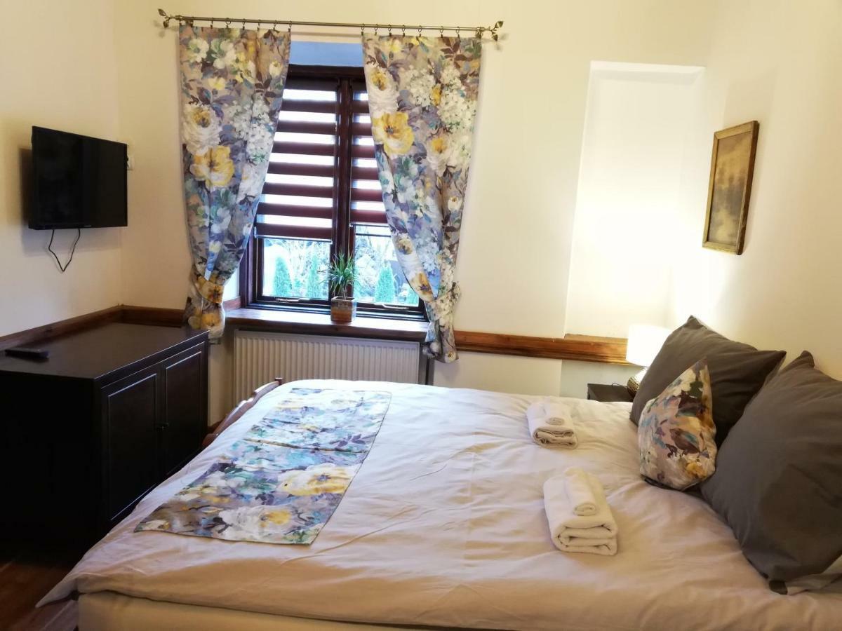 Homestay Dworek Krasickiego *